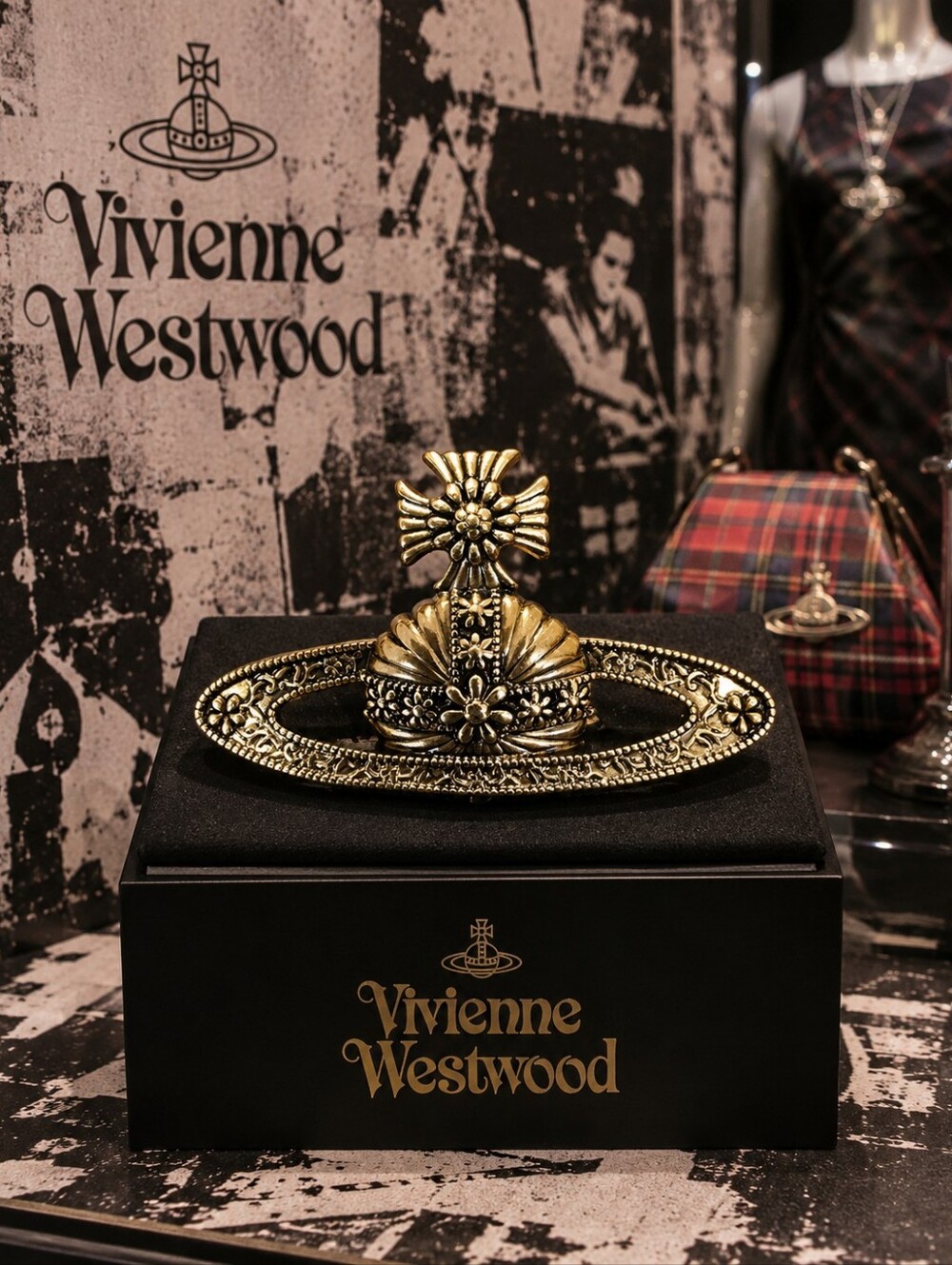 Vivienne Westwood Stamped Brooch